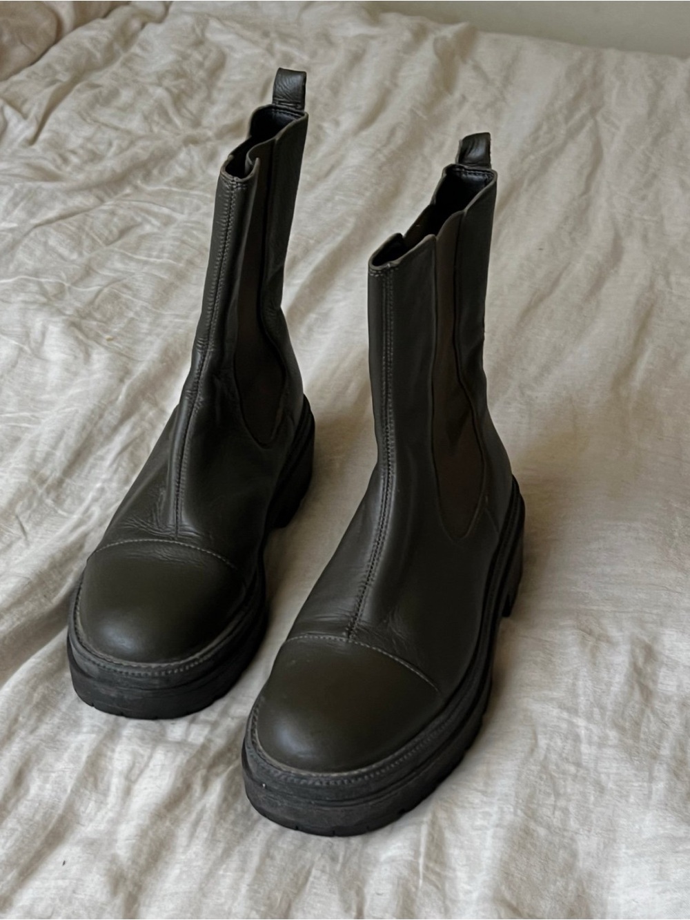 Olive Green Chelsea Platform Boots - Picture 2 of 3